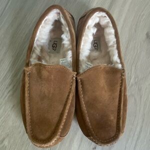 UGG  Ascot Men's Chestnut Leather Fur Slip On Slipper- 1101110-  Size 8